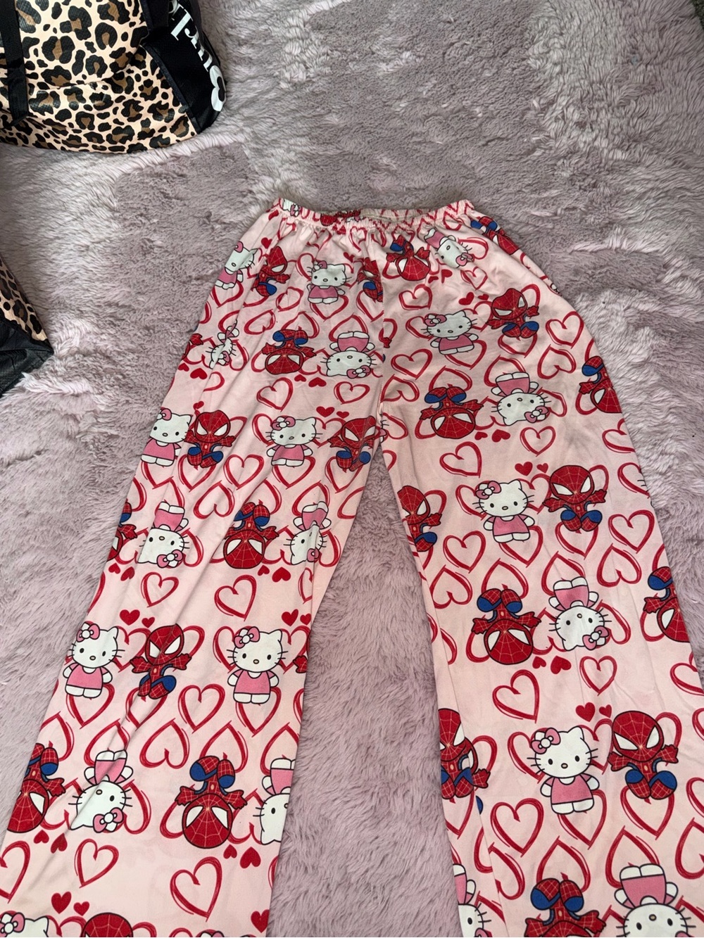 Hello Kitty Heart Womens Pajama Pants - Pink